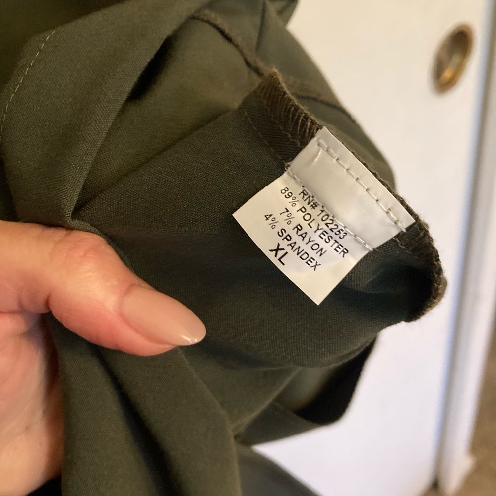 NWT Bettie Page Pencil Skirt. Olive Green. - Picture 6 of 13